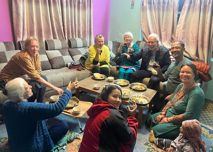Hamro Family Ghar Or Near アパート カトマンズ
